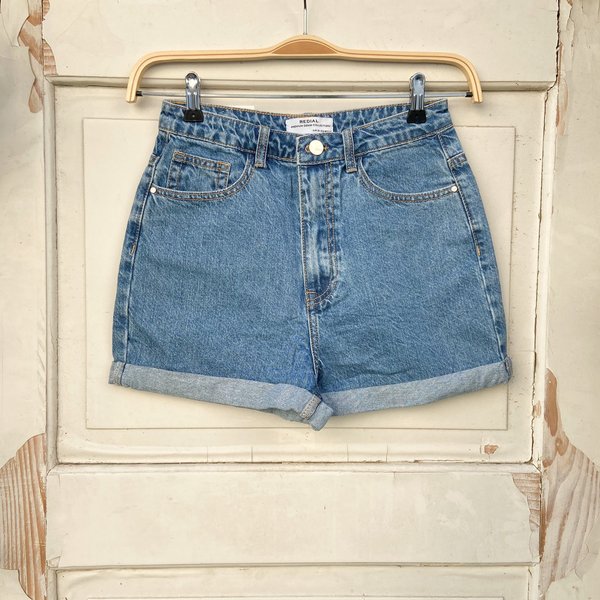 JEANS SHORT MOM STYLE